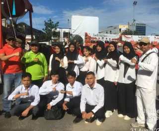 Bupati Bengkalis Bersama Apkasindo Lepas Camaba Beasiswa Sawit 2025