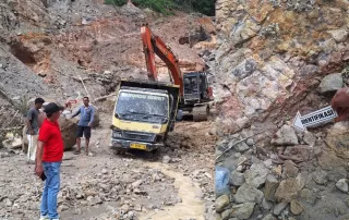 Tiga Pekerja Tewas Tertimpa Longsor di Tambang Batu Padas Asahan