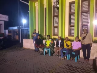 Babinsa Medan Denai Gandeng Warga Jaga Kamtibmas Tetap Kondusif