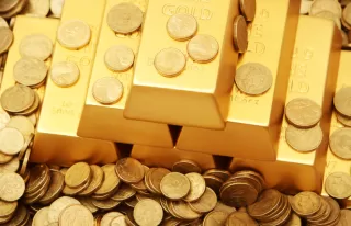 Harga Emas Sentuh Rekor Tertinggi, Pasar Fokus Sinyal Dovish The Fed