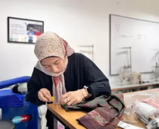 Tentang Batik dan Jalan Panjang UMKM Binaan PalmCo Tembus Pasar Modern