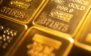 Harga Emas Dekati $3.950, Shutdown AS dan Sinyal The Fed Jadi Pendorong Utama