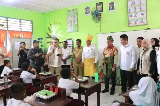 Perkuat Program MBG, Wali Kota Binjai Resmikan Dapur SPPG