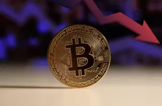 Bitcoin Turun di Bawah US$98.000 Kali Ketiga! Sinyal Bahaya?