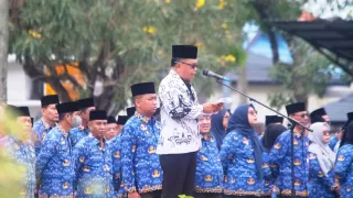 HGN 2025, Bupati Kepulauan Meranti Tegaskan Peran Guru Hebat Pilar Indonesia Kuat