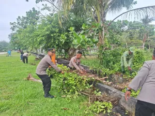 Polres Kepulauan Meranti Goro Bersama Penanggulangan Siklon Tropis