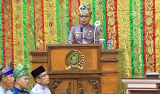 Pemkab Kepulauan Meranti Gelar Paripurna Istimewa Peringatan Hari Jadi ke 17 2025