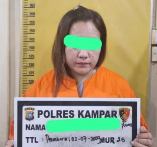Alamak! Bak Film Korea Pelakor  Aniaya Istri Sah di Kampar Pelaku Dijebloskan ke Penjara