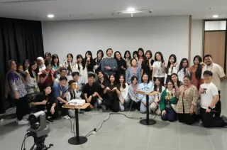 Dari Tipografi Kinetik hingga Masa Depan Media Digital, Duo Machineast dari Malaysia Hadir di Binus @Medan
