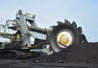 Tatap Prospek 2026: Emiten Grup MIND ID Cetak Performa Impresif