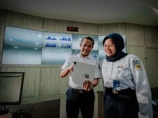 Pantau Kelancaran Pelayanan Selama Masa Nataru, KAI Services Andalkan Unit Command Center