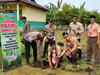 Green Policing, Sinergi Polsek Merbau Besama Pramuka Tanam Pohon