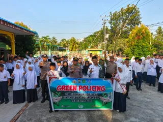 Lagi, Polres Kepulauan Meranti ke Sekolah Galakkan Tanam Pohon dan Edukasi Green Policing