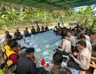Dari Doa ke Aksi Polri Hadir Bangun Jembatan Sekolah di Pelosok 'Tanah Jantan'