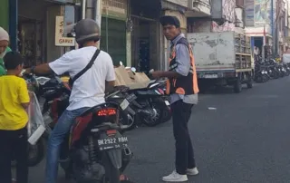 Kebocoran Retribusi Parkir ! Tak Benahi PAD, Pemko Binjai Dituding Legalkan Raibnya Potensi Uang Negara