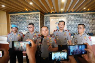 Tanpa Terkecuali, Seluruh Personel Polda Riau dan Polres hingga Polsek Jajaran Serentak Tes Urine