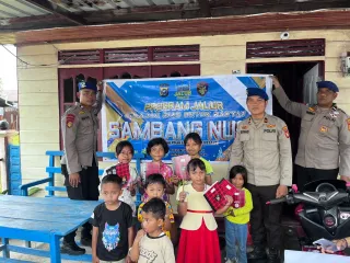 Program JALUR Hadir di Desa Alai, Satpolairud Kepulauan Meranti Bantu Anak Pesisir dan Warga Kurang Mampu
