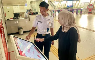 Hadirkan Layar Interaktif, Perkuat Layanan Informasi dan Pengaduan Digital di LRT Jabodebek