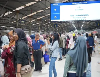 KAI Daop 2 Bandung Layani Hampir 415 Ribu Pelanggan Masa Angkutan Lebaran 2026