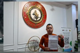 Massa GARANSI dan AMPPUH Desak KPK Usut Dugaan KKN di Disdik Labuhanbatu