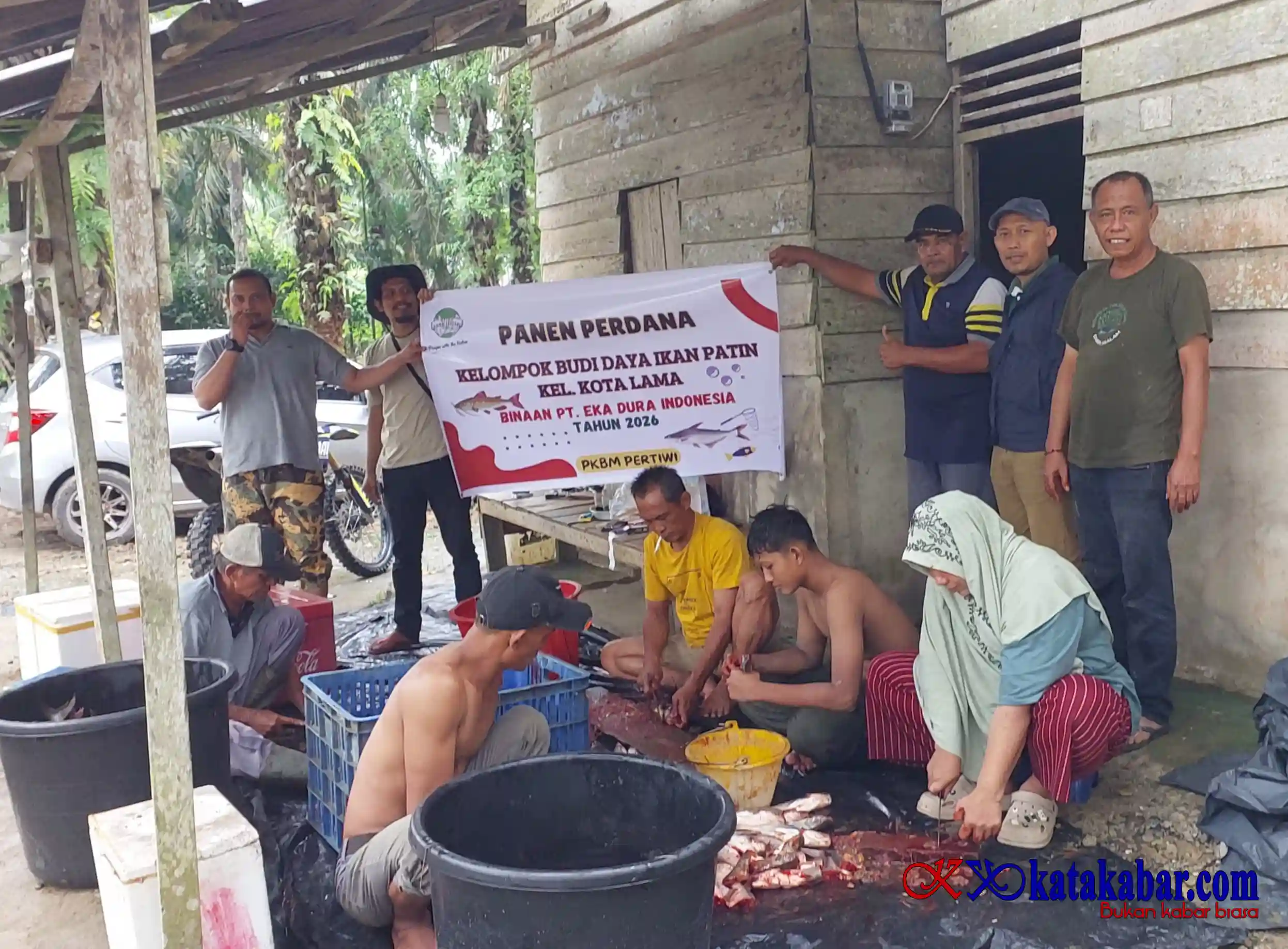 Panen Perdana Ikan Patin, Ini Wujud Kemandirian Ekonomi Binaan PT EDI