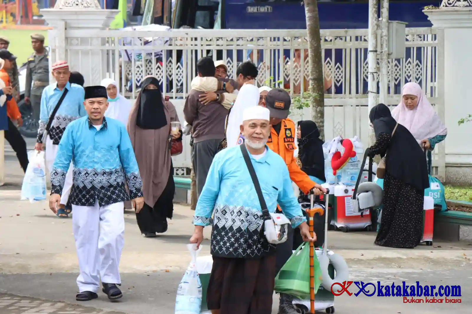 Pemko Binjai Sambut Kepulangan 229 Jemaah Haji Kloter Pertama Tahun 2026