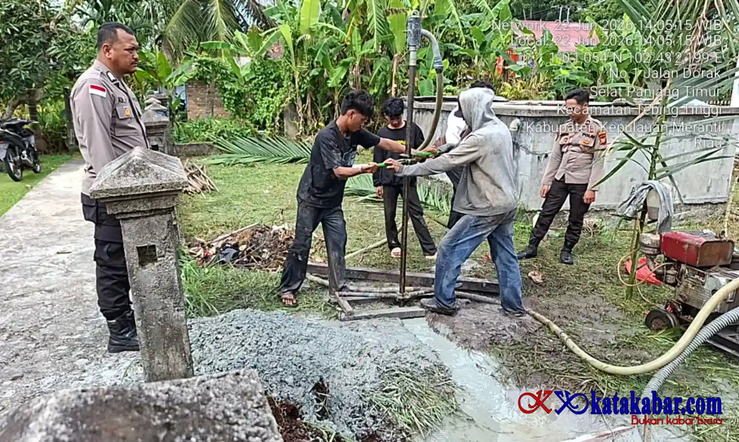 Hari Bhayangkara ke 80: Polres Kepulauan Meranti Bangun Sumur Bor di Selatpanjang Timur