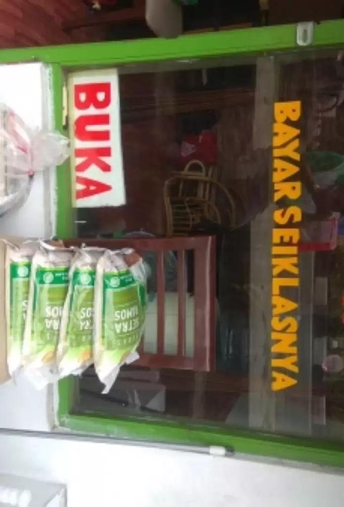 Cukur plus Sembako Ala ASN Kemenag RI Berbagi Saat Pandemi Corona
