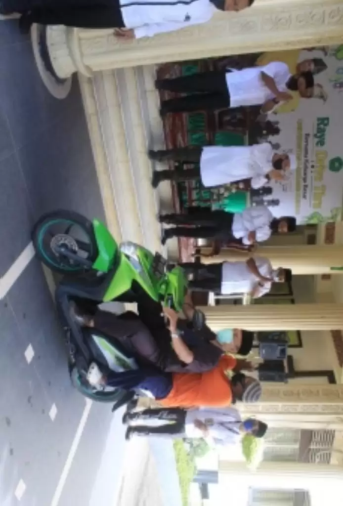Unik, Pertama Di Riau Ada Raye Drive Thru di Kampus Unilak.