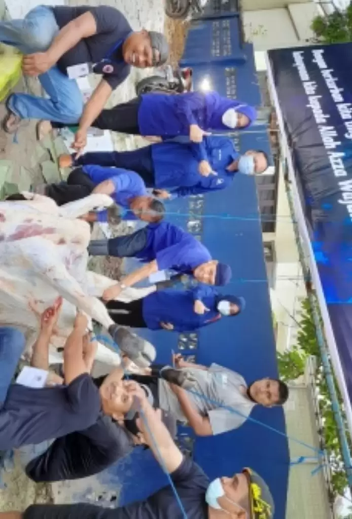 Idul Adha, NasDem Riau Sembelih 2 Ekor Sapi dan 1 Kambing