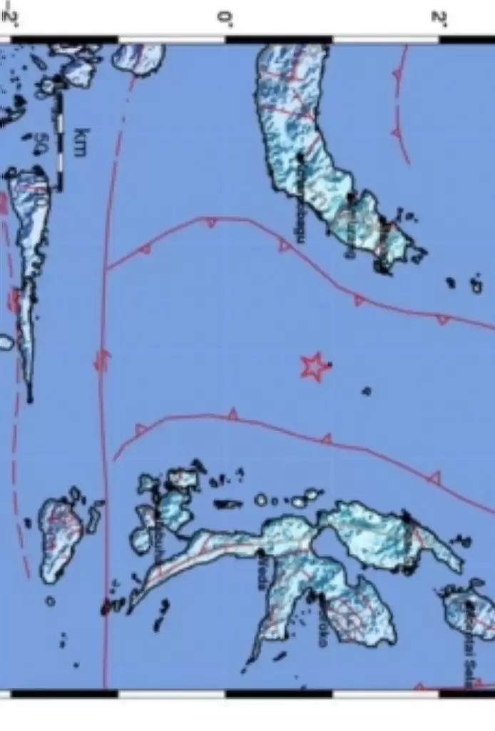 Gempa Bumi M5,8 Guncang Kota Bitung Masyarakat Panik dan Keluar Rumah