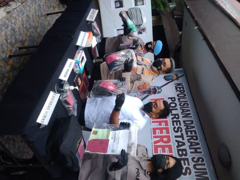 Seorang Pembunuh Driver  Taksi Online Ditembak Mati