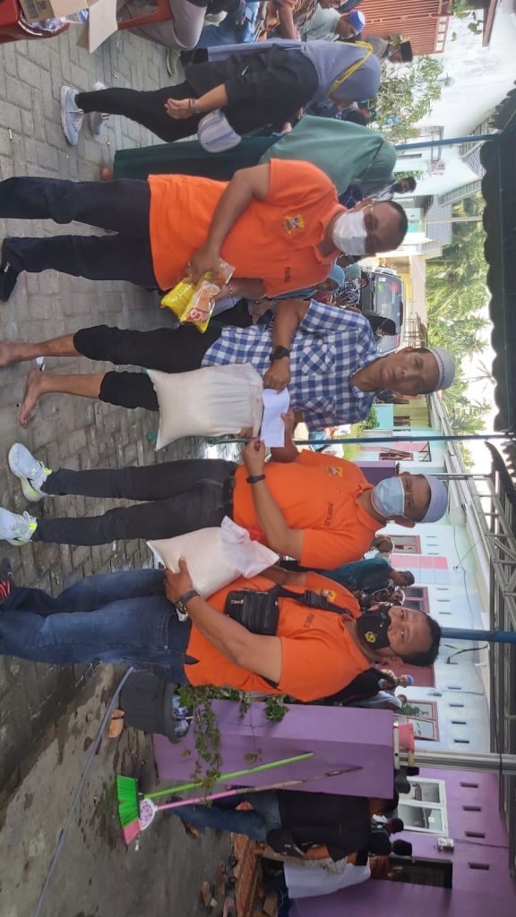 Ketua Pewarta Melayat dan Beri Santunan