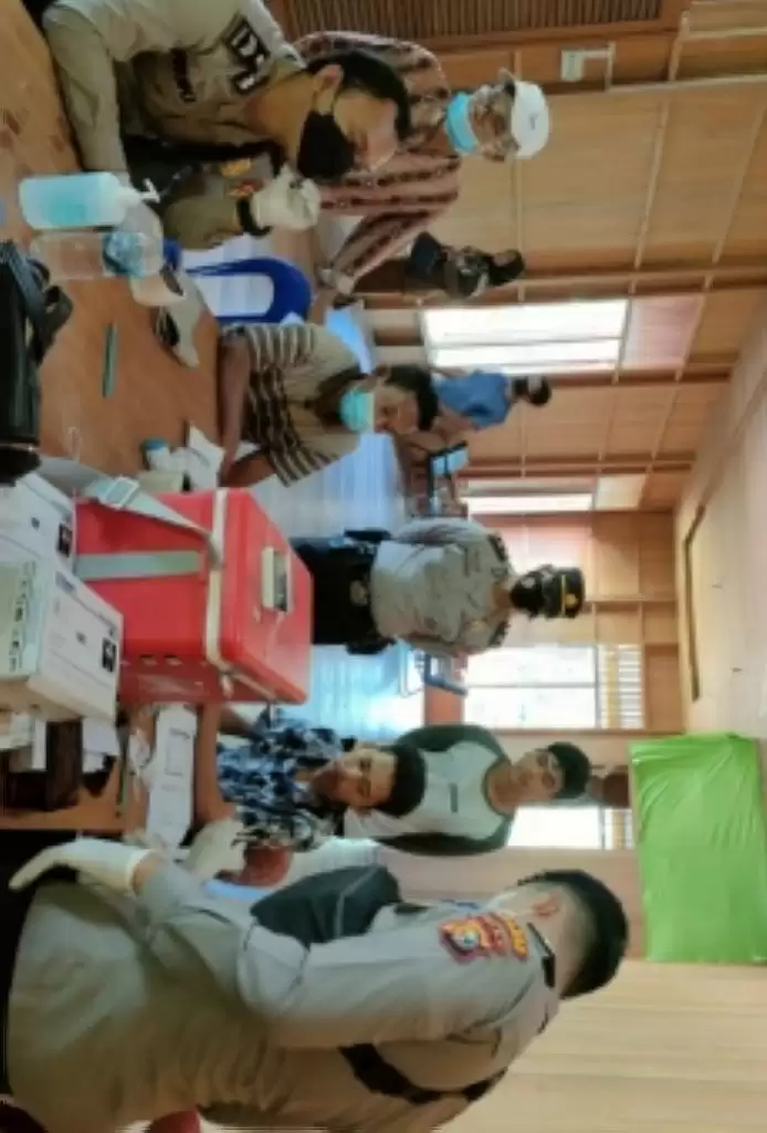 Polres Meranti Giat Vaksinasi Massal di Desa Lukun