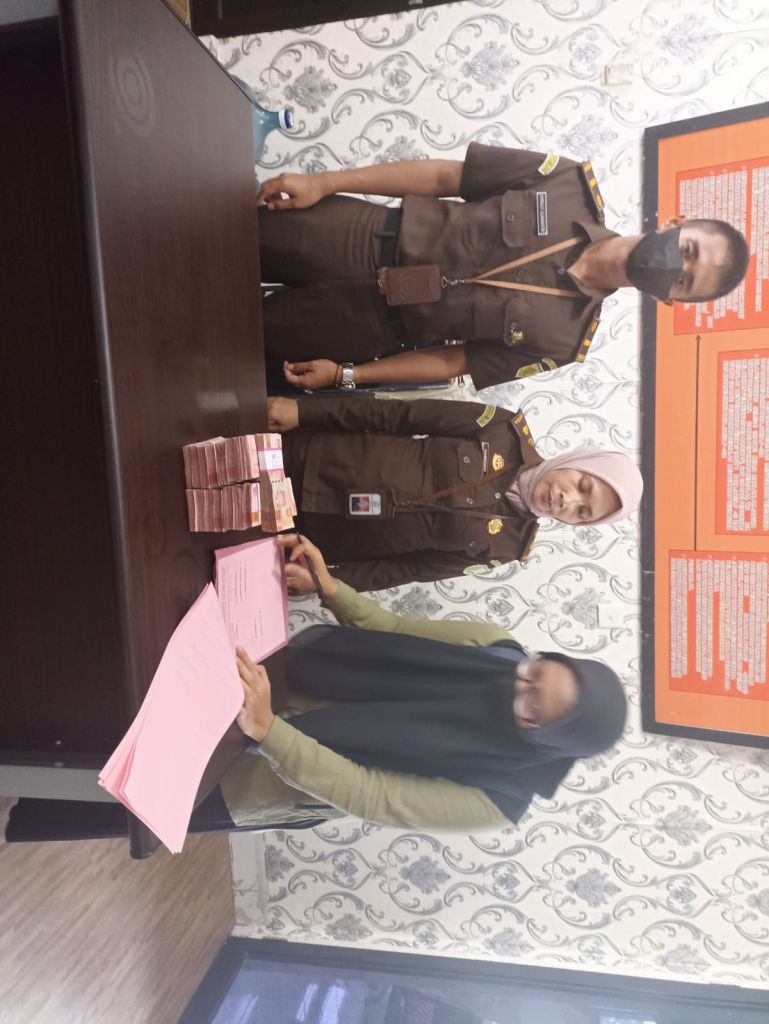 Habis Kepala Sekolah, Giliran Bendahara Balikan Uang Korupsi Dana BOS SMA 6 Binjai