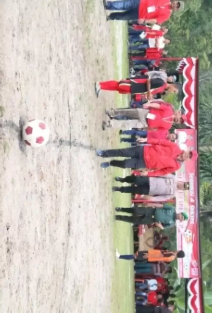 Usai Ramahtama, Bupati Nikson  Buka Turnamen Sepak Bola U-15
