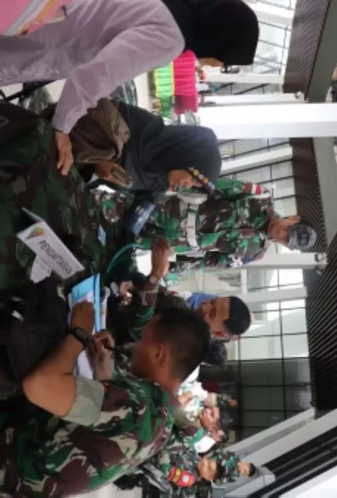 Satgas Pamtas Yonif 645 GTY Gelar Baksos Pengobatan Massal di Perbatasan