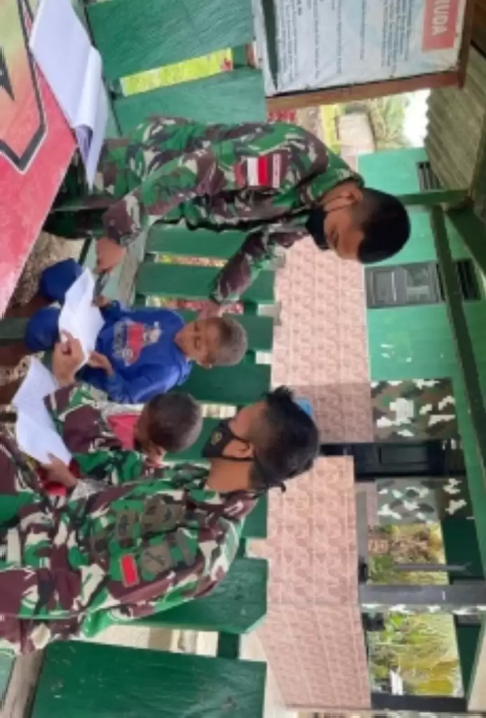 Buka Jendela Dunia, Satgas Pamtas Yonif 711 RKS Belajar Bersama Anak-anak Papua