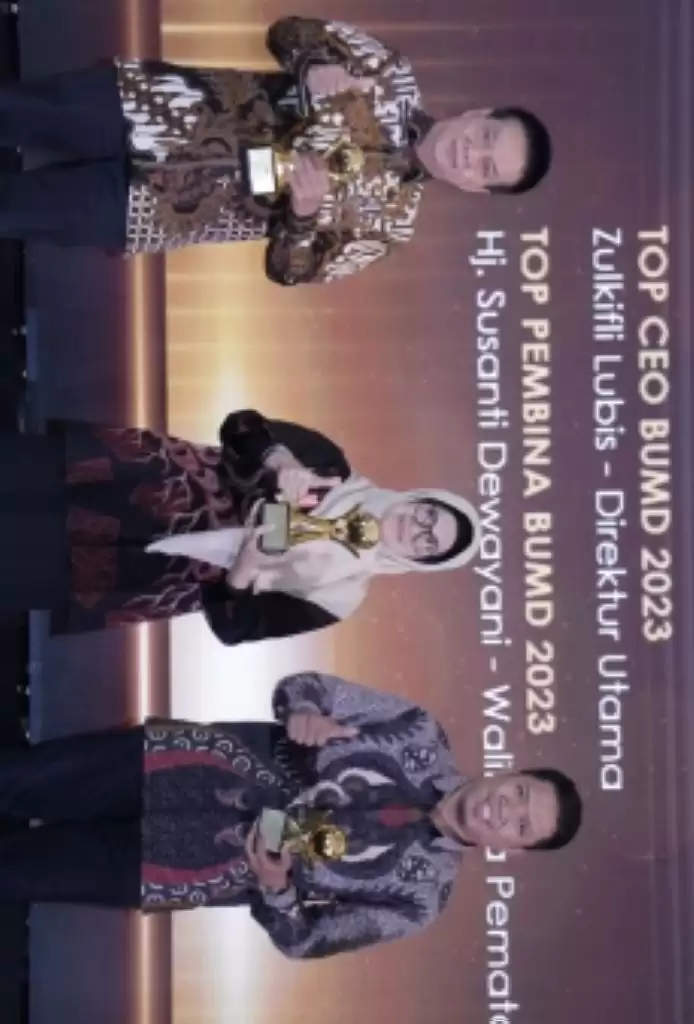 Dua Tahun Berturut-turut dr Susanti Terima Top Pembina BUMD Awards