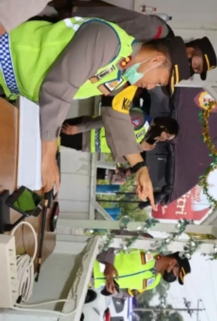 Hari Pertama Operasi Ketupat Toba 2023, Kapolres Siantar Turun Mengecek Kesiapan di Jalur Alternatif Siantar