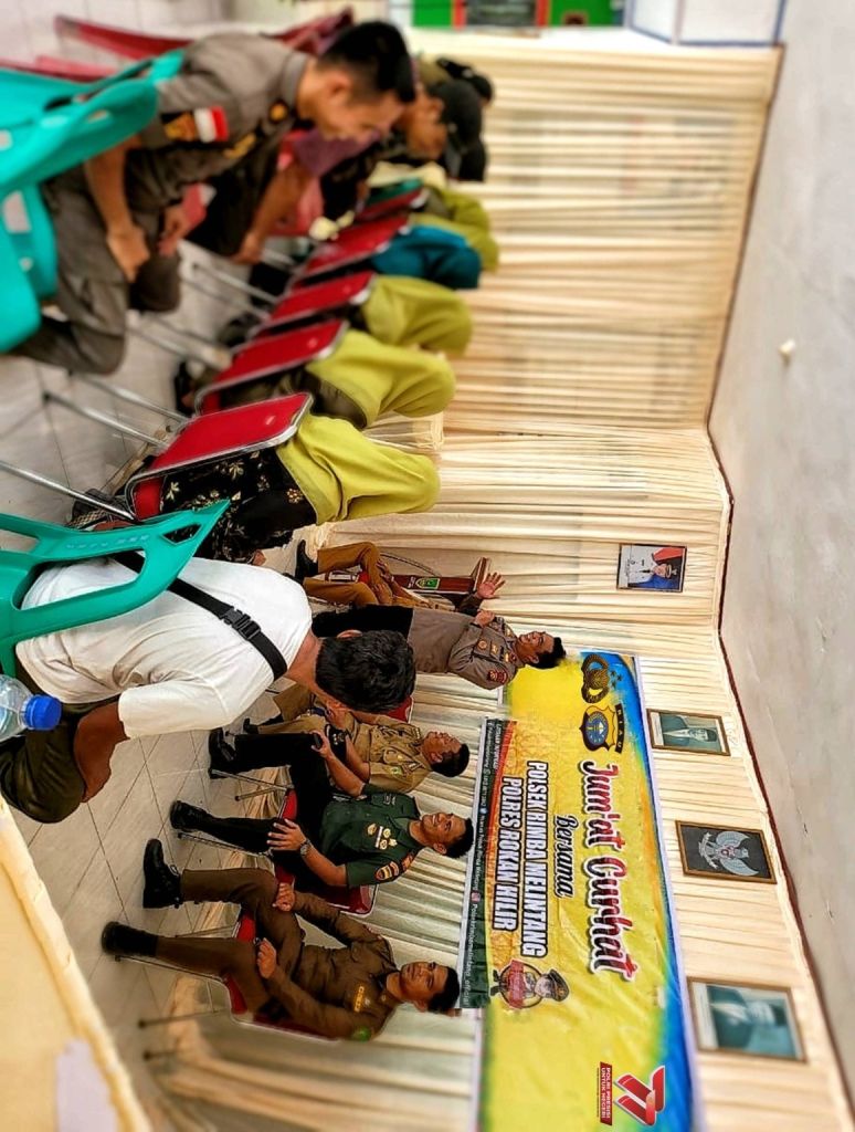 Polsek Rimba Melintang Bersama Forkopimcam Giat 'Jumat Curhat'