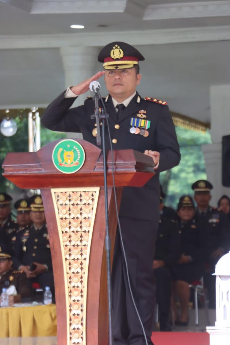 Kapolres Langkat Pimpin Upacara Peringatan HUT Bhayangkara ke-77