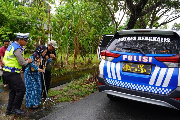 Satgas Kamseltibcarlantas Polres Bengkalis Sigap Keselamatan Masyarakat Saat OMB LK 2023-2024