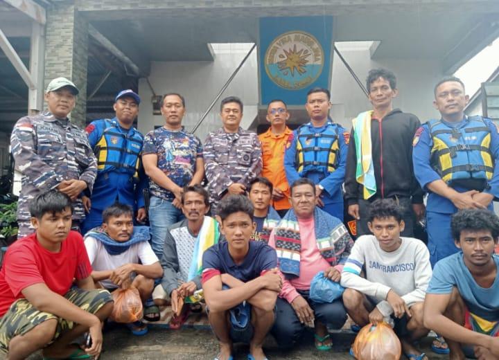 KLM Berlian 01 Bermuatan Logistik Tenggelam di Selat Malaka 9 Awak Kapal Selamat