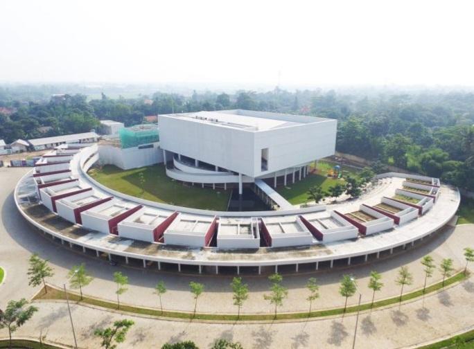 Vivian Athiyyah Haryadi Diterima di Lima Universitas Terkemuka Luar Negeri