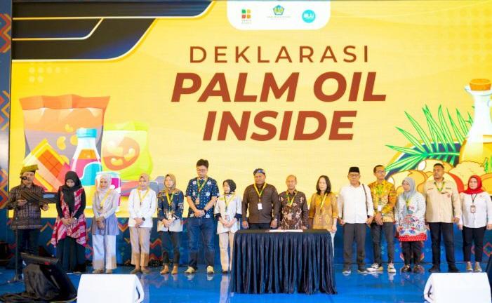 Pelaku UMKM Sawit Deklarasi 'Yes, Palm Oil Inside' di Makassar Awali Bulan Kemerdekaan RI