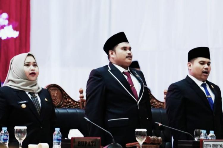Septian Nugraha: Amril Mukminin 'King Maker Of Riau'