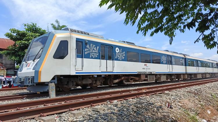 Kelalaian di Perlintasan, Penumpang KA Dirugikan Terlambat Sampai Tujuan