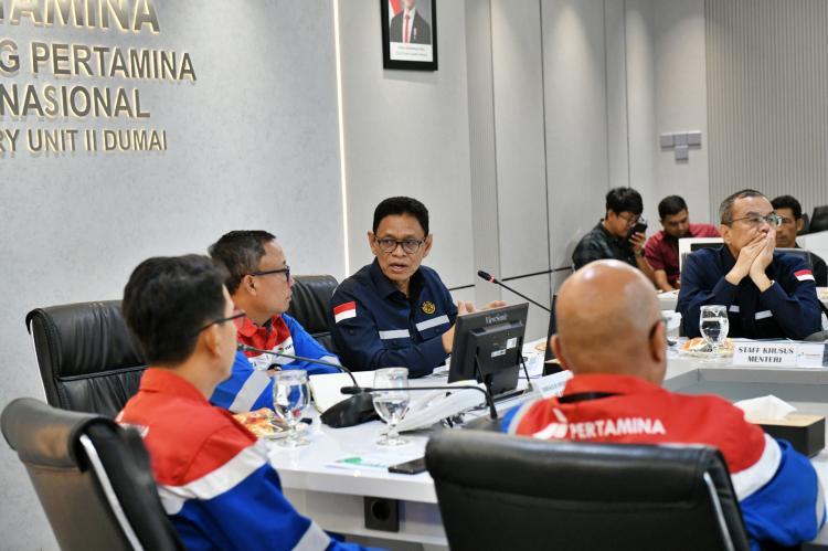 Jelang Penerapan B40 di 2025, Wamen ESDM Pantau Kesiapan Kilang Pertamina Dumai