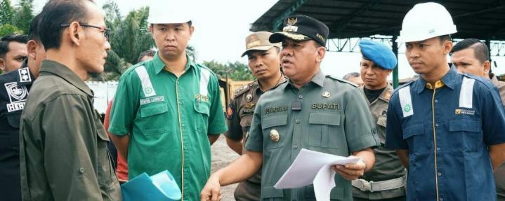 Sidak, Bupati Kuansing Ancam Perusahaan Sawit Kedapatan Olah TBS dalam Hutan Lindung